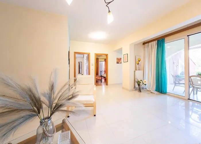 Helen Corfu House Apartment